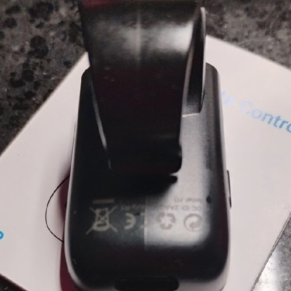 Black Ring Remote Control - Picture 3 of 4